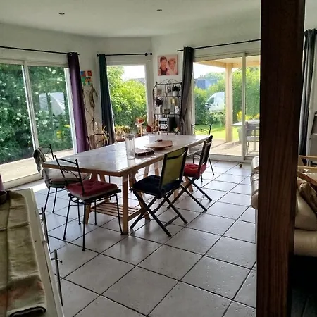 La Maison Blanche D'omaha * Russy